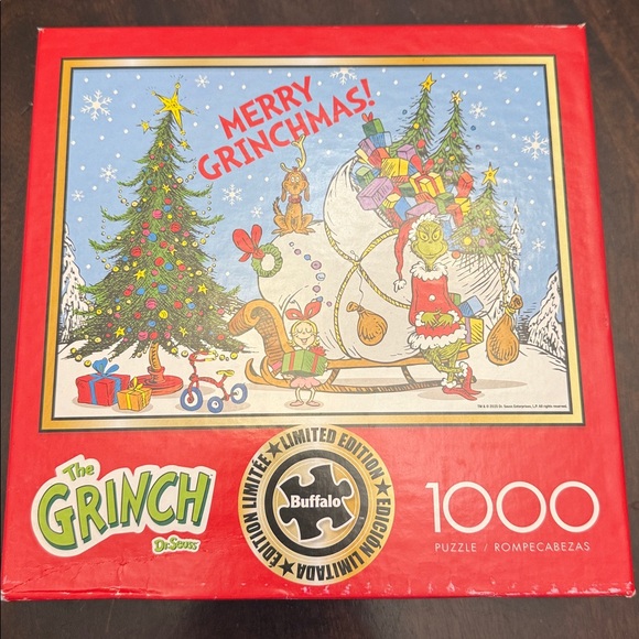 Buffalo Merry Grinchmas Puzzle. 1000 pieces. Complete with poster - Picture 2 of 5